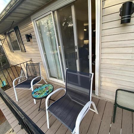A Modern Apt Close To Downtown Lancaster Exterior photo