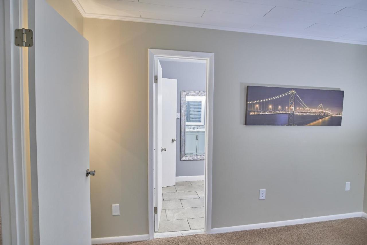A Modern Apt Close To Downtown Lancaster Exterior photo