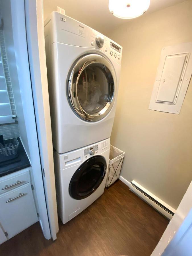 A Modern Apt Close To Downtown Lancaster Exterior photo